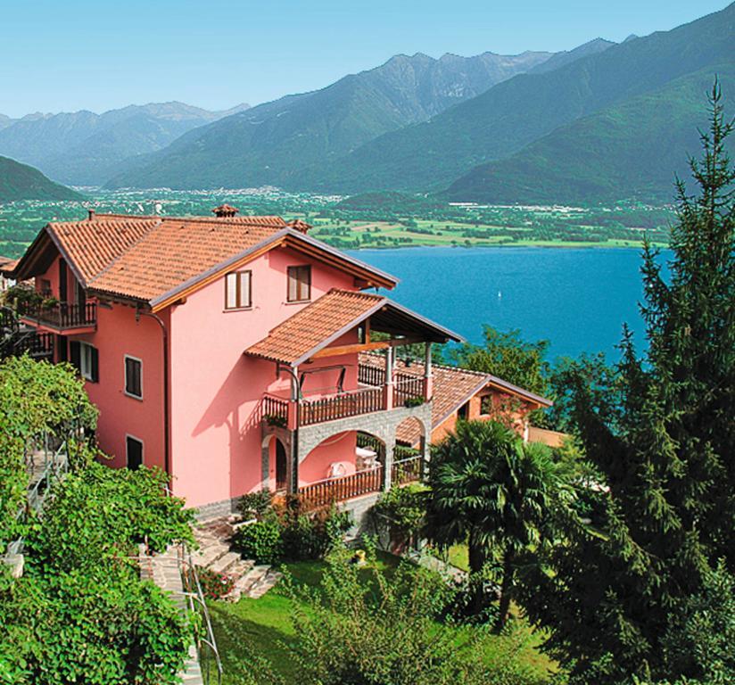 Residence Casa Rosa Gera Lario Zewnętrze zdjęcie