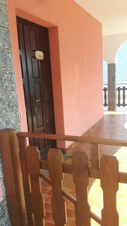 Residence Casa Rosa Gera Lario Zewnętrze zdjęcie